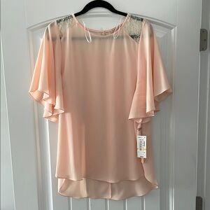 Gibson Latimer Flutter Sleeve Blouse with Lace Detail, M, Peach